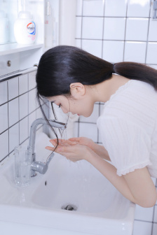 17岁中国高清免费观看